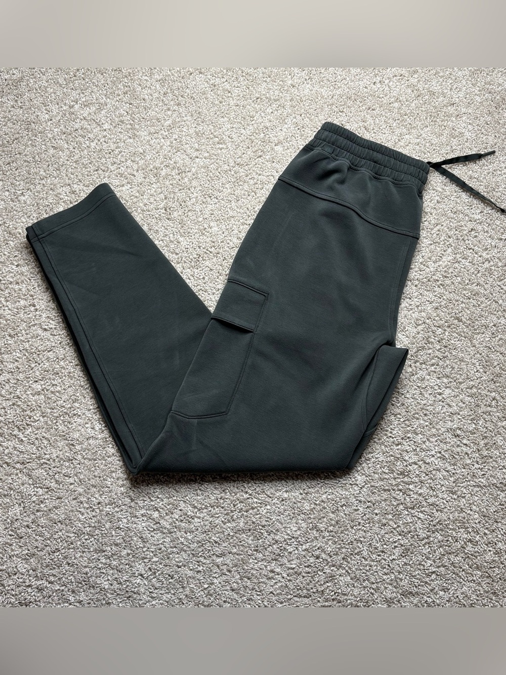 Lululemon Men's Cargo Sweatpants